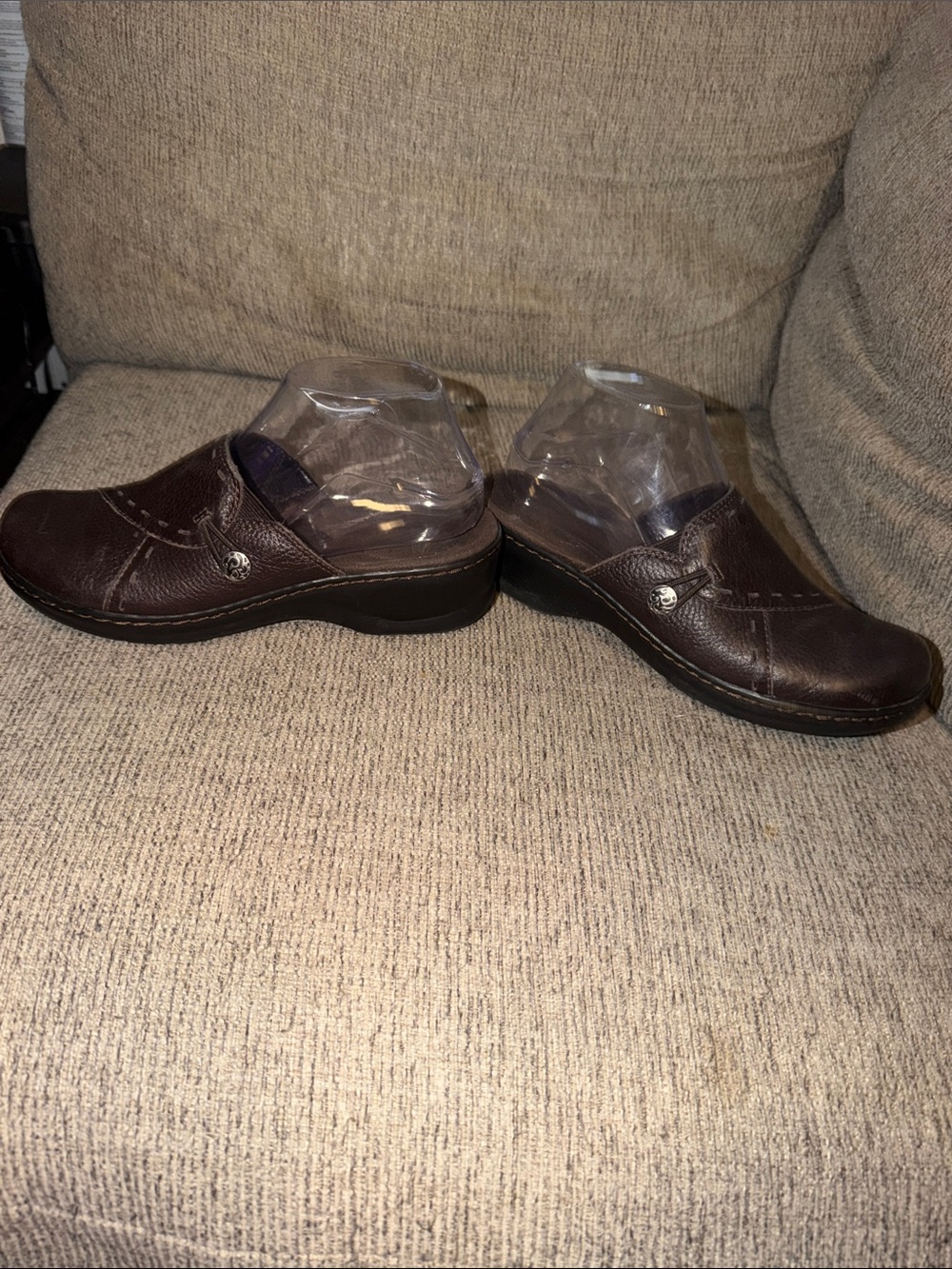 Women’s Clark’s Brown Leather Slip-On Clog size 7